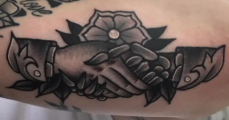 Handshake Tattoos meaning